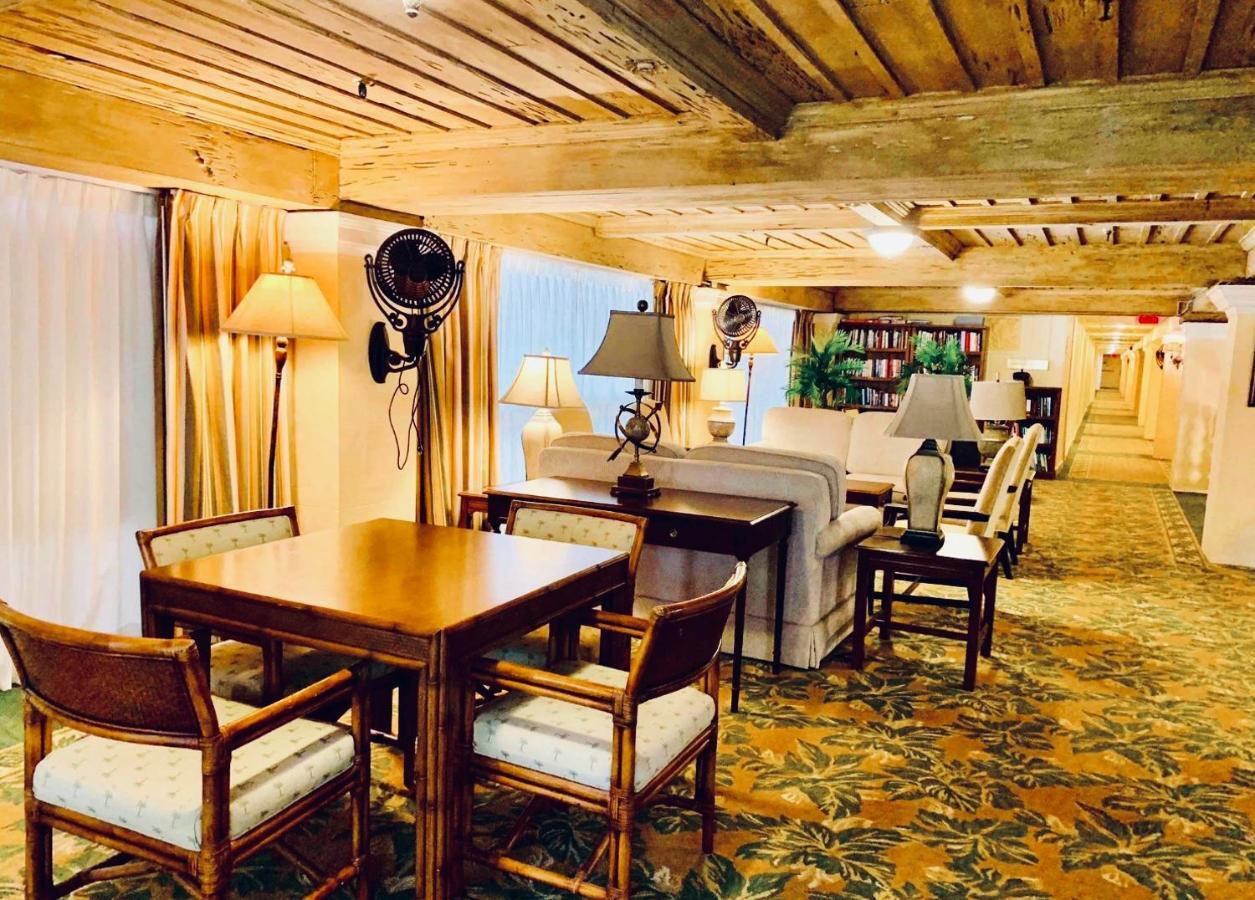 Cozy Studio In The Heart Of The Palm Beach Island - Free Valet Service Екстериор снимка